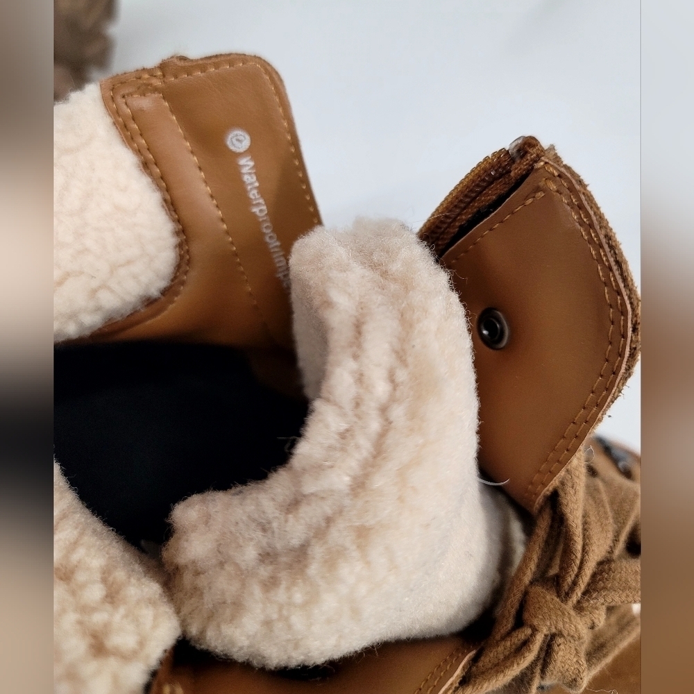 Blondo fleece lined ankle boots - Picture 10 of 13